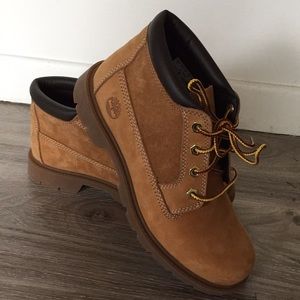 TIMBERLAND BOOTS SIZE 7